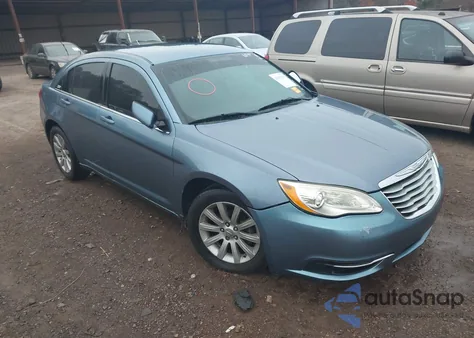 2011 Chrysler 200 Touring из США, поврежденный, VIN 1C3BC1FB2BN585673